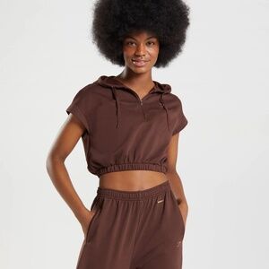 Gym shark Whitney cropped sleeveless hoodie